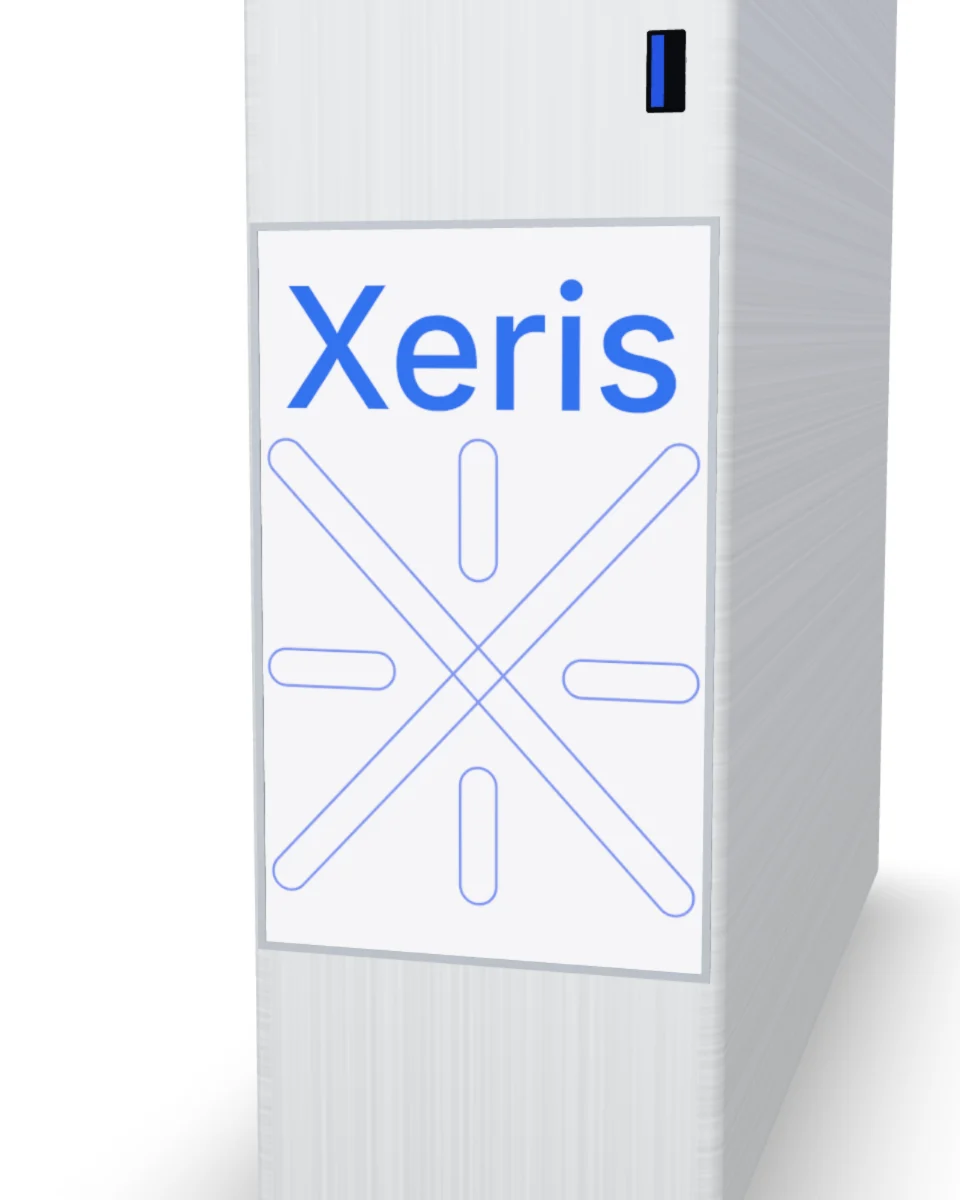 The Xeris panel in its silver frame